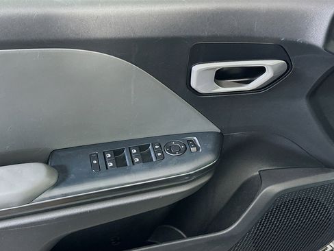 Used 2025 Kia K4 LXS image 15