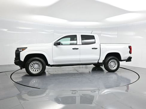 Used 2024 Chevrolet Colorado W/T w/ WT Convenience Package image 43