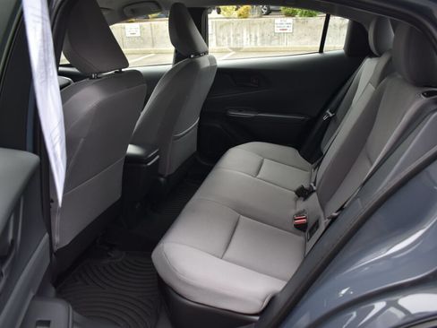 Certified 2026 Toyota Prius LE AWD/4WD image 20