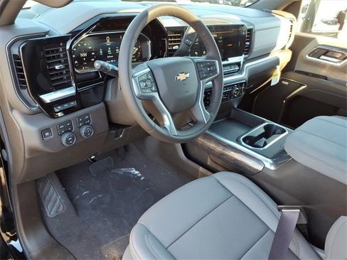 New 2026 Chevrolet Silverado 2500 LTZ w/ LTZ Premium Package image 5