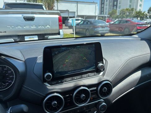 Used 2025 Nissan Sentra SV image 24