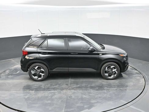 New 2026 Hyundai Venue SEL image 29