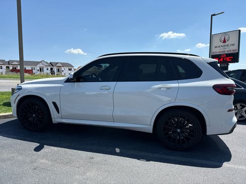 Used 2021 BMW X5 xDrive40i w/ M Sport Package AWD/4WD image 6