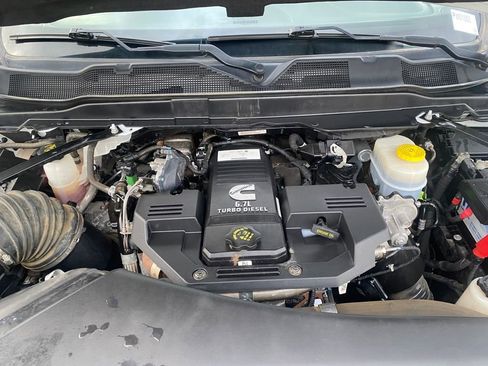 Used 2024 RAM 2500 Big Horn image 10