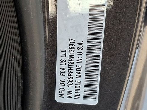 Used 2024 RAM 1500 Limited image 27