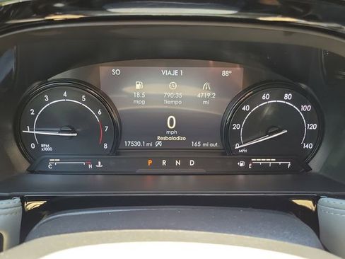 Used 2022 Lincoln Corsair FWD image 17