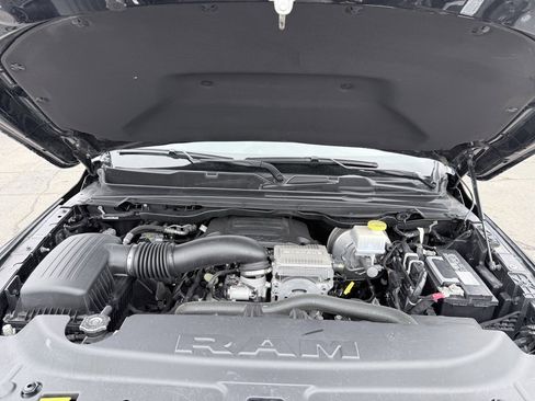 Used 2023 RAM 1500 Laramie image 31