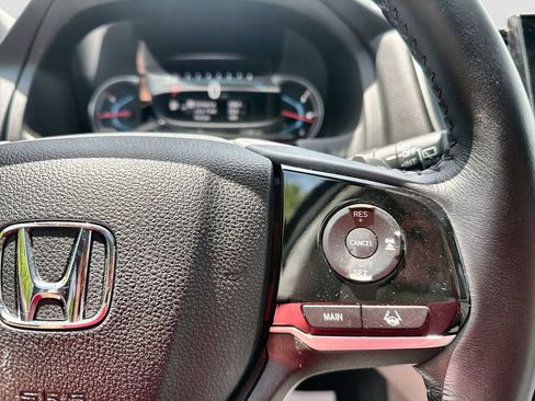 Used 2019 Honda Pilot Touring image 21