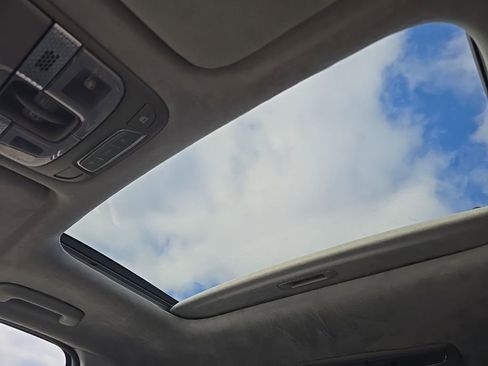 Used 2021 Kia Telluride SX w/ SX Prestige Package image 10