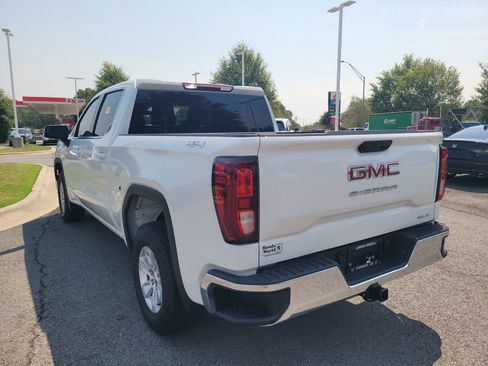 Used 2025 GMC Sierra 1500 SLE AWD/4WD image 5