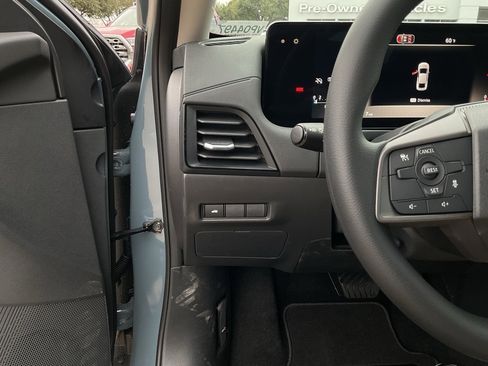 New 2026 Nissan Sentra SV w/ Floor Mat Package image 23