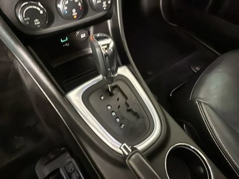 Used 2013 Chrysler 200 Limited w/ Sun/Sound Group FWD image 20