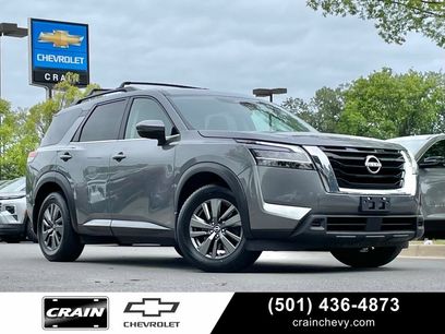 Used 2022 Nissan Pathfinder SV