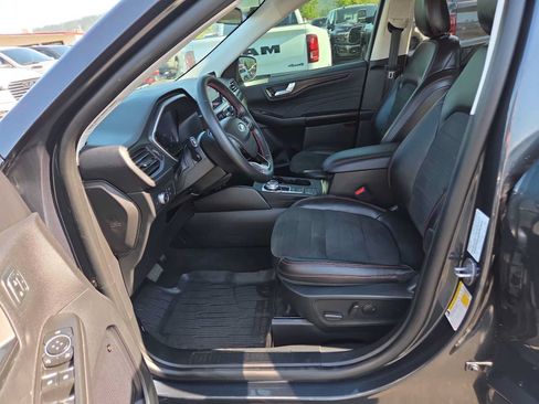 Used 2022 Ford Escape SEL w/ SEL Stealth AWD Package image 19