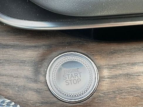 Used 2021 Genesis G80 3.5T w/ Prestige Package image 29