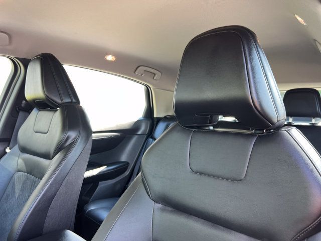 Used 2024 Nissan Ariya AWD image 11