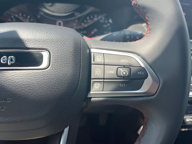 Used 2024 Jeep Compass Trailhawk AWD/4WD image 19