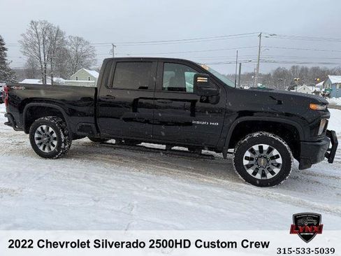 Used 2022 Chevrolet Silverado 2500 Custom w/ Custom Convenience Package image 6