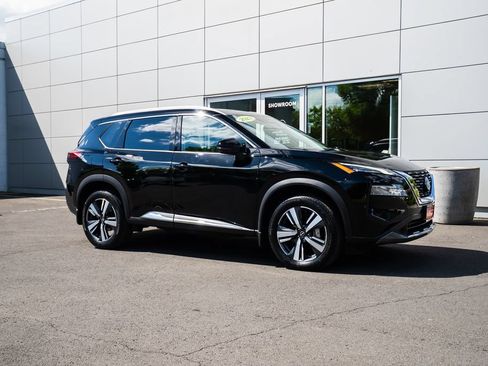 Used 2023 Nissan Rogue SL AWD/4WD image 29