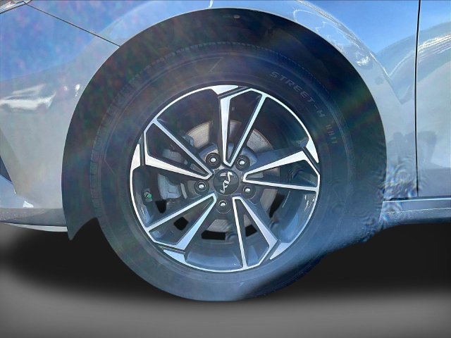 Certified 2023 Kia Forte LXS FWD image 36