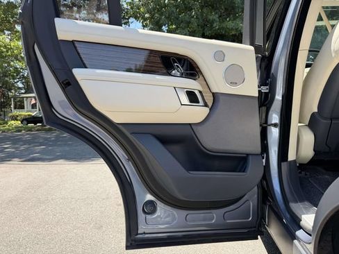 Used 2019 Land Rover Range Rover HSE AWD/4WD image 20