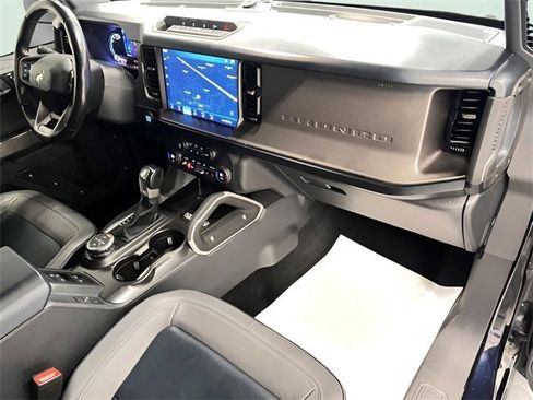 Used 2021 Ford Bronco Outer Banks w/ Sasquatch Package image 10