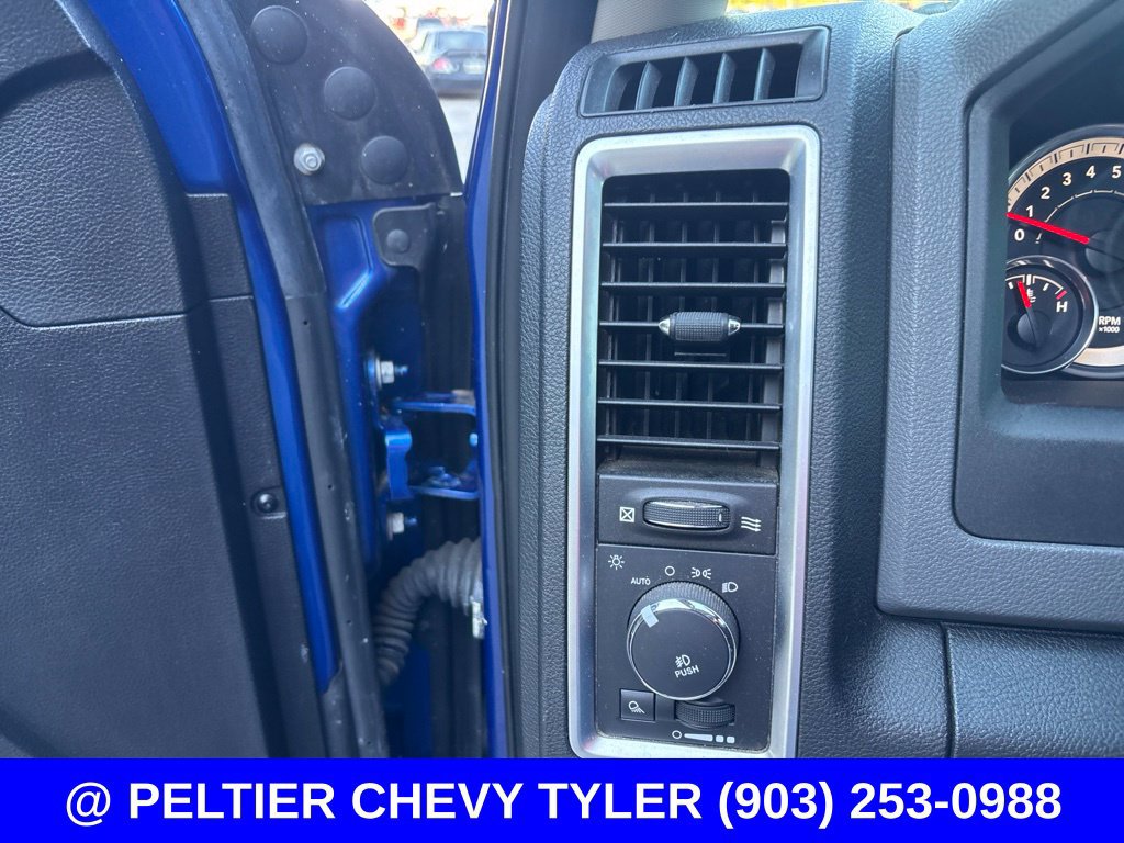Used 2016 RAM 1500 Lone Star RWD image 12