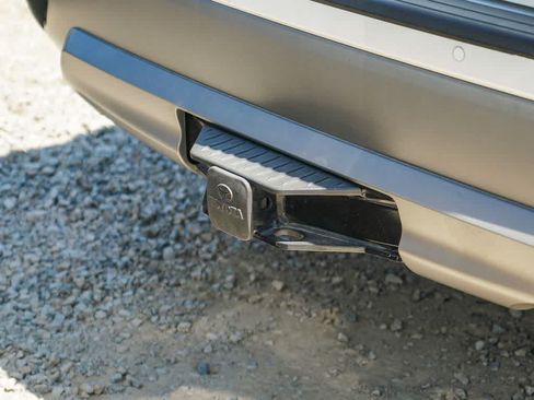 Used 2023 Toyota Highlander Platinum AWD/4WD image 13