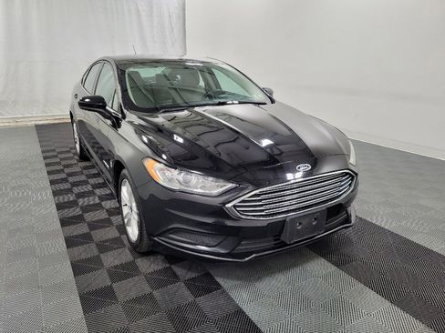 Used 2018 Ford Fusion S image 13