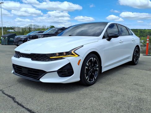 Used 2022 Kia K5 GT-Line w/ GT-Line Awd Premium Package image 3