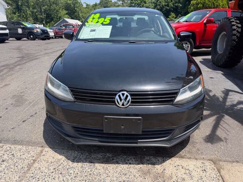 Used 2014 Volkswagen Jetta S FWD image 4