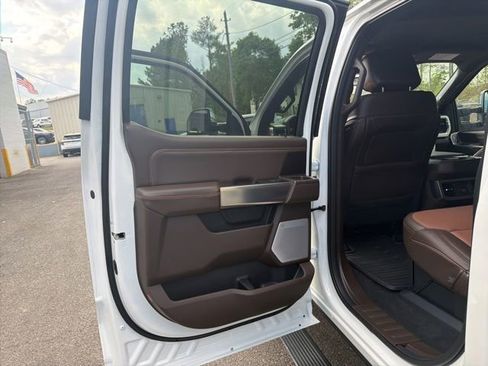 Used 2026 Ford F250 King Ranch w/ Chrome Package image 18