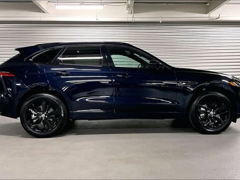 Certified 2025 Jaguar F-PACE R-Dynamic S image 14