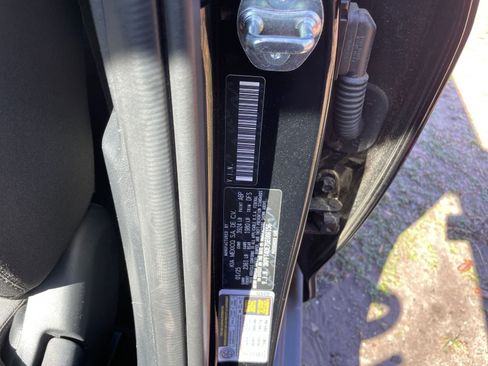 Used 2025 Kia K4 LXS image 28