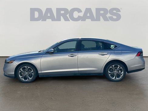 Used 2024 Honda Accord EX image 4