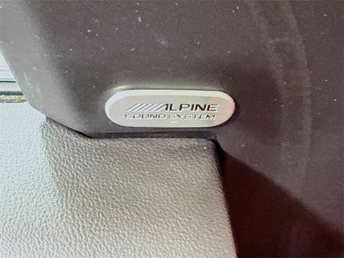 Used 2020 Dodge Charger Scat Pack image 12