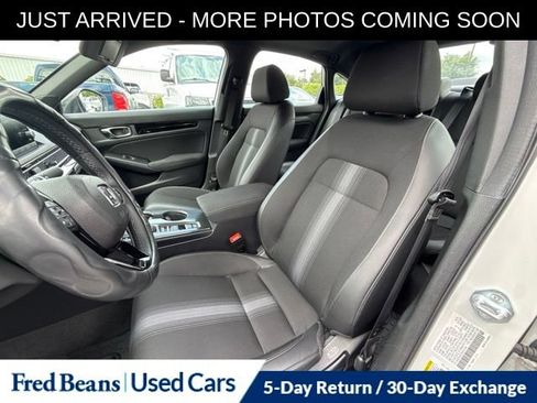 Used 2025 Honda Civic Sport image 6