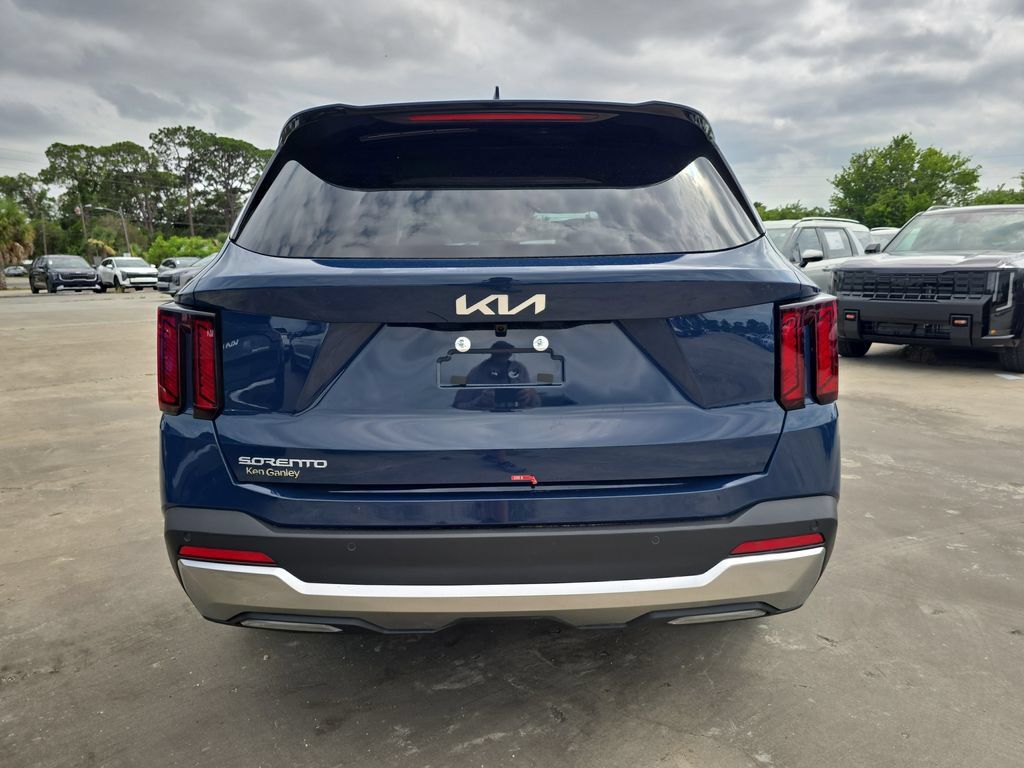 New 2026 Kia Sorento S w/ S Panoramic Sunroof Package FWD image 7