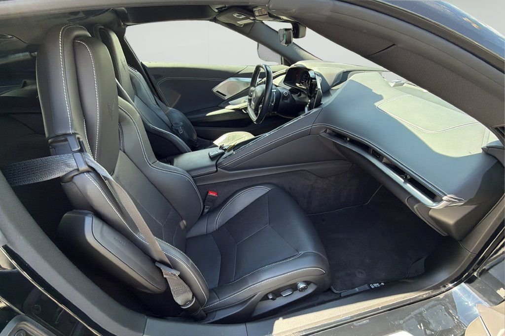 Used 2024 Chevrolet Corvette Stingray Preferred Cpe w/ Z51 Performance Package RWD image 14