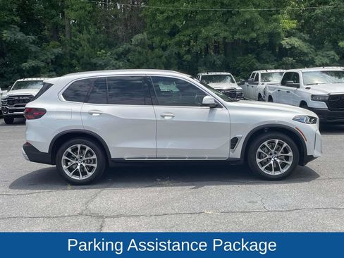 Used 2024 BMW X5 sDrive40i w/ Executive Package RWD image 9