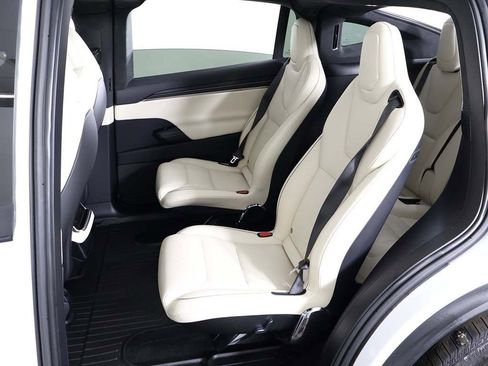 Used 2022 Tesla Model X Plaid AWD/4WD image 35