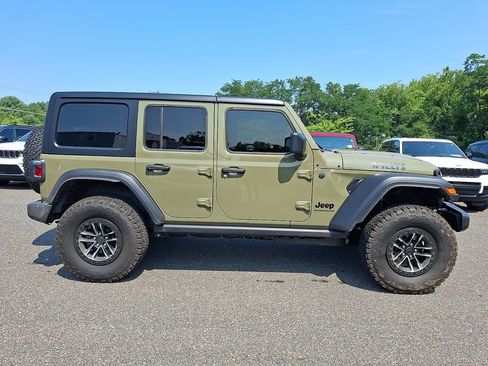 Used 2026 Jeep Wrangler Unlimited Sport AWD/4WD image 7
