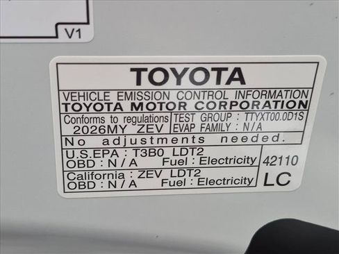 New 2026 Subaru Solterra AWD/4WD image 18