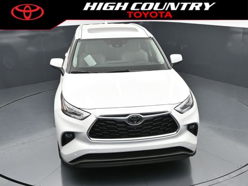 New 2026 Toyota Highlander Limited AWD/4WD image 35