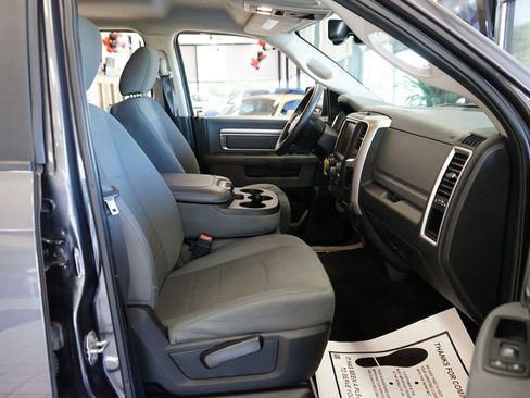 Used 2017 RAM 1500 Outdoorsman AWD/4WD image 39