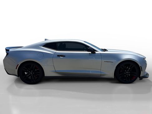Used 2018 Chevrolet Camaro LT w/ Redline Edition RWD image 6