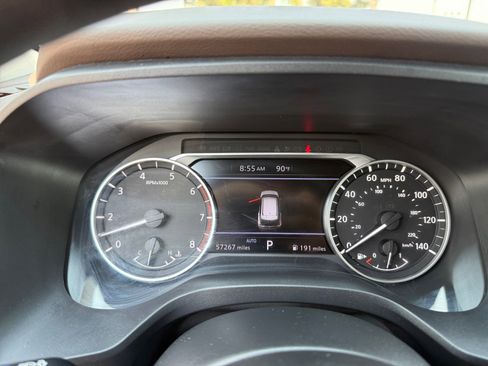 Used 2022 Nissan Rogue SV image 24