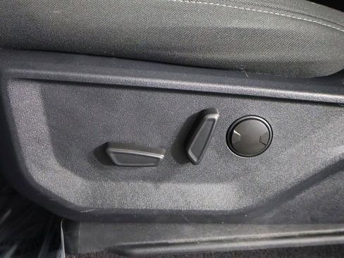 Used 2024 Ford F150 XLT w/ Equipment Group 302A MID image 30