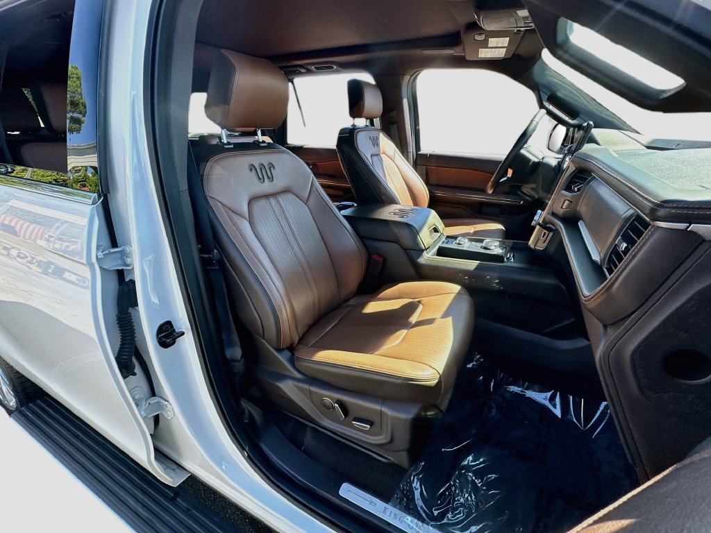 Used 2022 Ford Expedition Max King Ranch AWD/4WD image 31