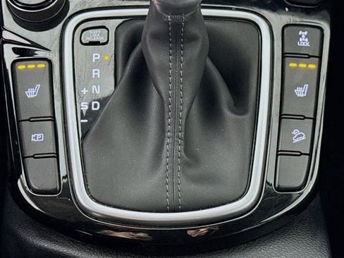 Certified 2025 Kia Seltos S image 20